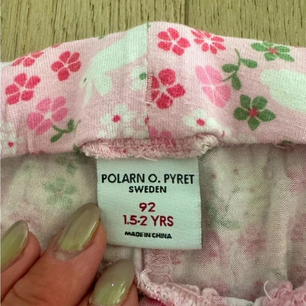 Polarn O. Pyret matching shirt and pants size 1.5-2yr old